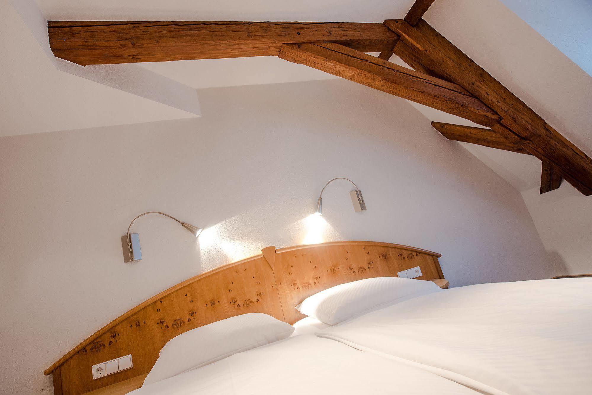 אלטנשטאדט Hotel Gasthof Zum Roessle מראה חיצוני תמונה