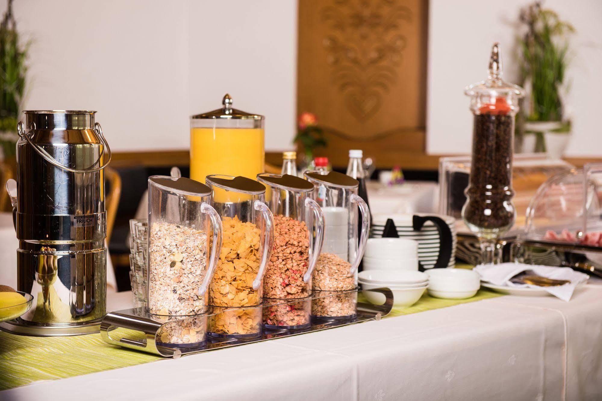 אלטנשטאדט Hotel Gasthof Zum Roessle מראה חיצוני תמונה